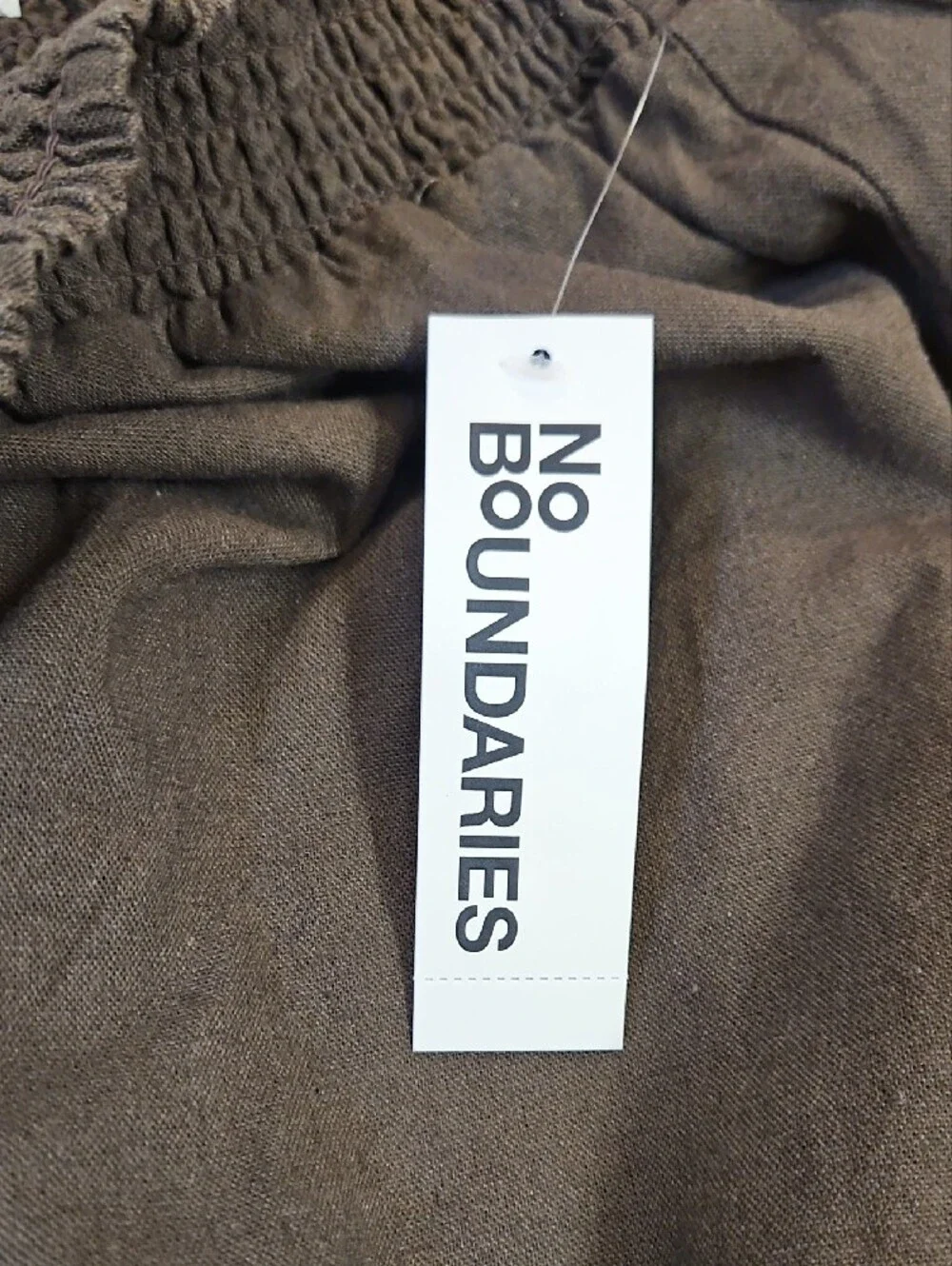 No Boundaries Smocked Waist Shorts, 2’’ Inseam Size Medium NWT